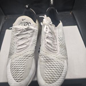 Nike Air Zoom Men's White and Black‎ Athletic Shoes